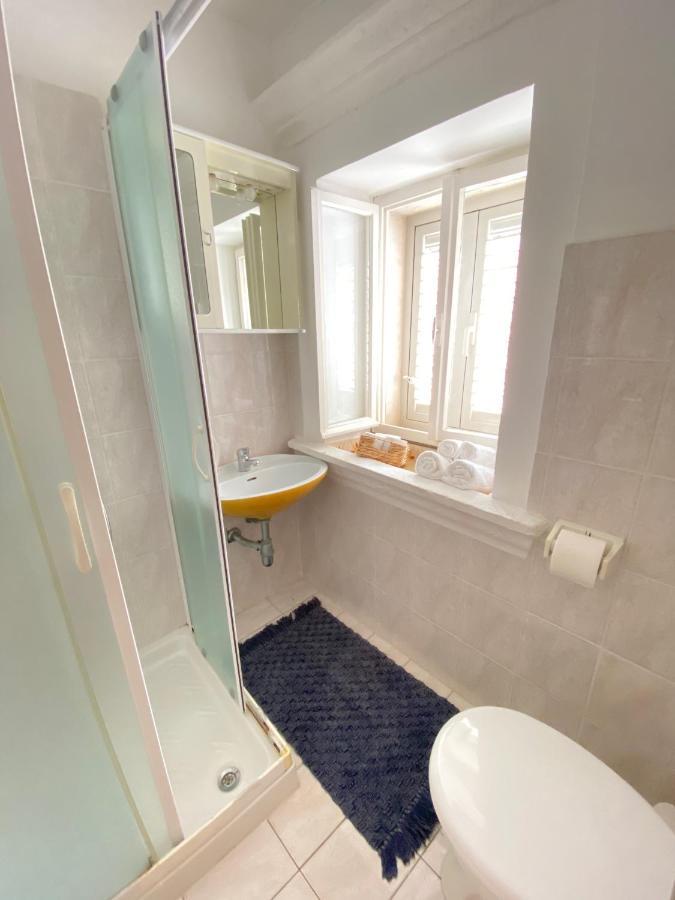 Holiday Home Adriatic ลุมบาร์ดา ภายนอก รูปภาพ